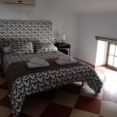 הוילה באיסה El Molino De Aceite מראה חיצוני תמונה